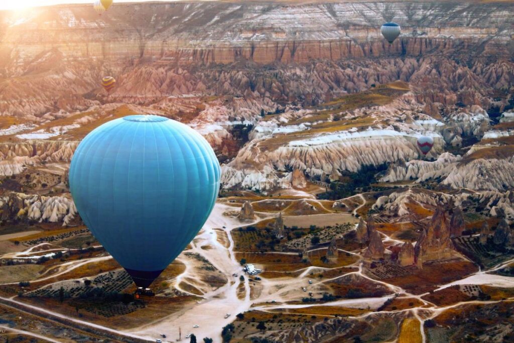 Sun rise hot air balloon of Cappadocia